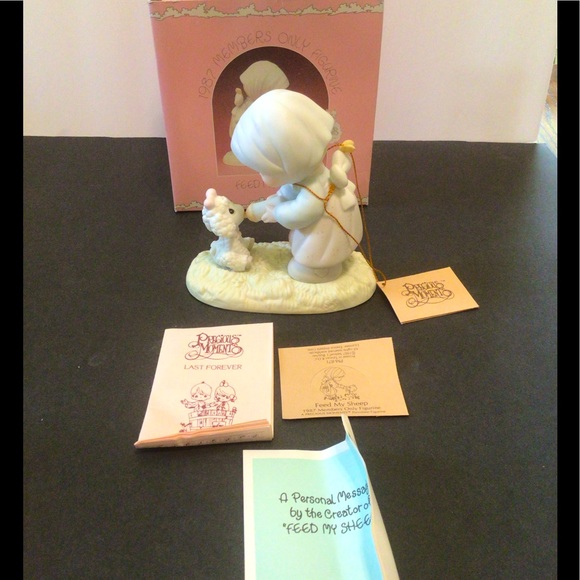 1987 NIB Precious Moments feed my sheep